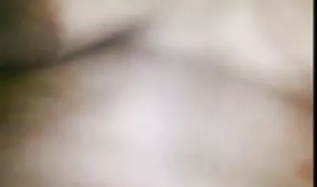 दाना डियरमंड लड़की को दिखाता है कि उन्हें फुल हद सेक्सी मूवी लड़कों की ज़रूरत नहीं है