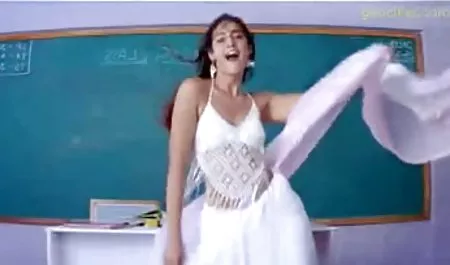 किट्टी जेन के मूवी एचडी सेक्सी साथ बिस्तर पर सेक्स