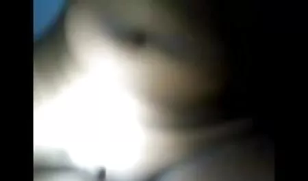 एक वेश्या को सड़क हिंदी सेक्सी मूवी वीडियो पर फिल्माया गया