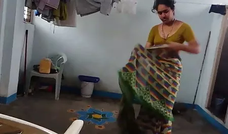 मोटी और पुरानी हिंदी में सेक्सी मूवी लॉरेन, कि वेश्या