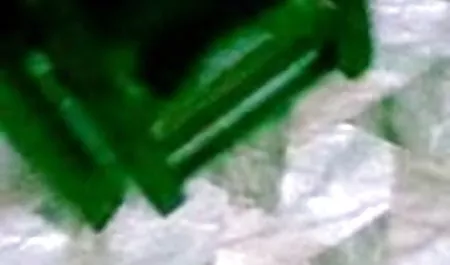 दो ब्रूनेट उनके स्तन निचोड़ते हैं सेक्सी फिल्म वीडियो फुल