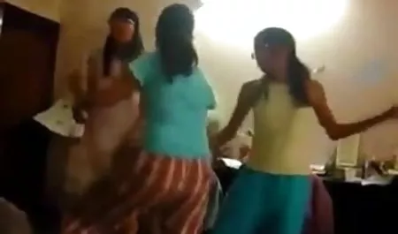 प्यारा जापानी लड़की उसके भट्ठा में एक थरथानेवाला हो हिंदी सेक्सी मूवी एचडी वीडियो जाता है