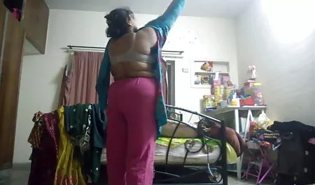 Kiera Winters ने ड्राइवर को शानदार चुदाई हिंदी वीडियो सेक्सी मूवी के लिए धन्यवाद दिया