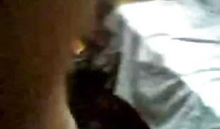 एक नई स्थिरता के साथ पूलसाइड पोर्न हिंदी में फुल सेक्सी मूवी