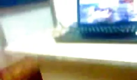 बिग डिक और चार सेक्सी मूवी वीडियो हिंदी में दुहना