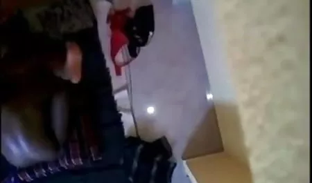 Kattie Gold और उसके हिंदी सेक्सी एचडी मूवी वीडियो शॉवर सेक्स