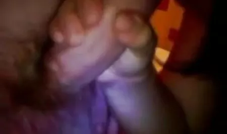 मैं अपनी बेटी के साथ बॉस के साथ डेट फुल सेक्सी मूवी वीडियो में पर गई थी