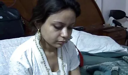 बाथरूम में सेक्स के फुल मूवी वीडियो में सेक्सी लिए श्यामला