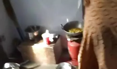 यार तंग लड़की की गुदा उंगली की जाँच करता सेक्सी फिल्म हिंदी वीडियो मूवी है