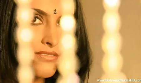 गोरा गधा में गड़बड़ सेक्सी फिल्म हिंदी वीडियो मूवी हो जाता है