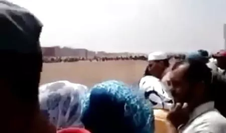 सारा लव टीवी स्कारलेट हिंदी में सेक्सी मूवी रेड जेम्स डे के साथ सेक्स करती है