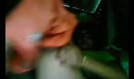 लड़की भूखी सेक्सी हिन्दी मूवी है