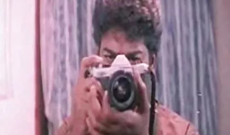 नीली पैंटी में स्वादिष्ट साउथ सेक्सी मूवी हिंदी बन्स