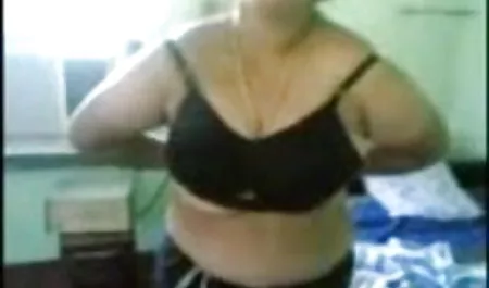 कैम पर हिंदी मूवी सेक्सी मूवी पहला blowjob