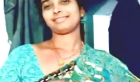 ब्रिटिश ग्रैनीज़ ने अपने पूसियों को चिढ़ा दिया सनी लियोन सेक्सी मूवी हिंदी