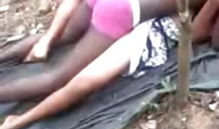 क्लिट रिंग और सुंदर, रसीले शरीर सनी लियोन सेक्सी मूवी हिंदी के साथ एशियाई