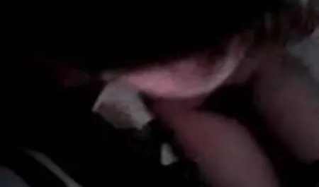 आकर्षक महिला सेक्स हिंदी फुल मूवी ब्रांडी लव का शो और सेक्स