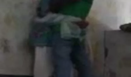 पोर्न स्टार पर पत्रकारों ने हमला किया था हिंदी मूवी सेक्सी हिंदी मूवी सेक्सी