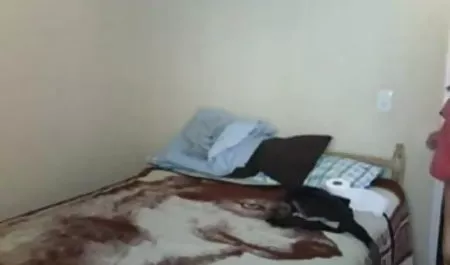 मूंछों के साथ अजीब हिंदी सेक्सी फुल मूवी एचडी