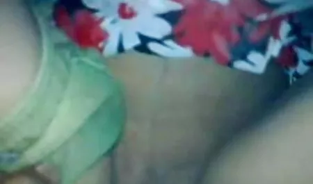 स्ट्रैपआन के साथ लेस्बियन लोमड़ी ने अपनी प्रेमिका हिंदी सेक्सी मूवी एचडी वीडियो को ढोल दिया