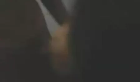 एक परिपक्व सेक्सी मूवी बीपी वीडियो चेक लड़की के साथ त्रिगुट