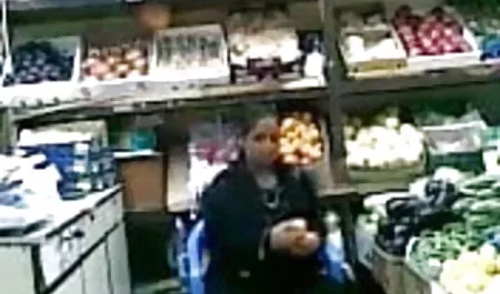 बिना समारोह के bf सेक्सी मूवी हिंदी बेडरूम में सेक्स