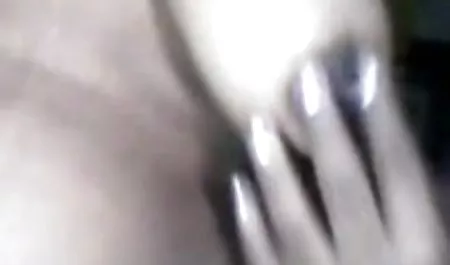 लीनना स्वीट सोफे पर सेक्सी सेक्सी हिंदी मूवी मनोवैज्ञानिक के सामने आत्मसमर्पण कर देती है