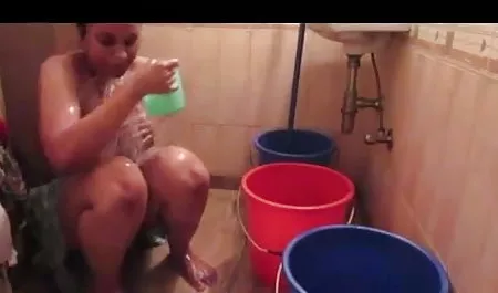 कैसिडी बैंक फायरप्लेस द्वारा हस्तमैथुन करते हैं फुल सेक्सी मूवी हिंदी में