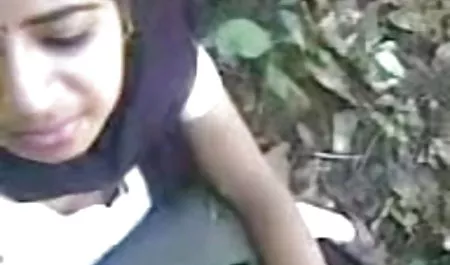 मोक्रोशेल्का को एक पुराना ग्रंट हिंदी सेक्सी एचडी मूवी मिला