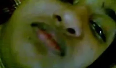 सुंदर सेक्स सेक्सी हिंदी मूवी में का आनंद लेना