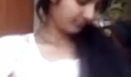 खूबसूरत गोरा और उसकी हिंदी सेक्सी फुल मूवी वीडियो रबर दोस्त