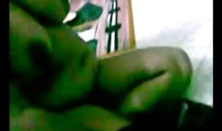 कार्ली मोंटाना हिंदी मूवी सेक्सी वीडियो के साथ समलैंगिक त्रिगुट