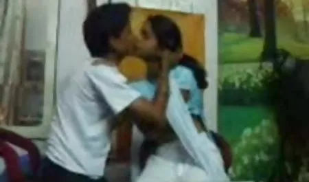 गुदा, एक युवा के साथ सेक्सी वीडियो फुल मूवी हिंदी चिल्ला