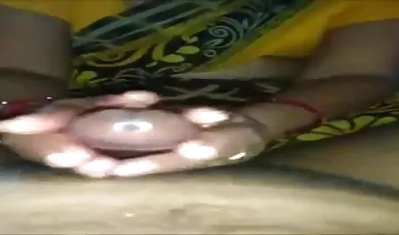 एक हिंदी में सेक्सी वीडियो फुल मूवी बूढ़े आदमी के साथ वेश्या