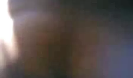 परिपक्व महिला कैमरे पर हस्तमैथुन करती है हॉलीवुड सेक्सी हिंदी मूवी