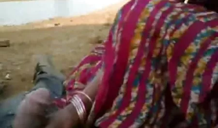 पतला हिंदी सेक्सी मूवी किशोर गुदा सेक्स की कोशिश करता है