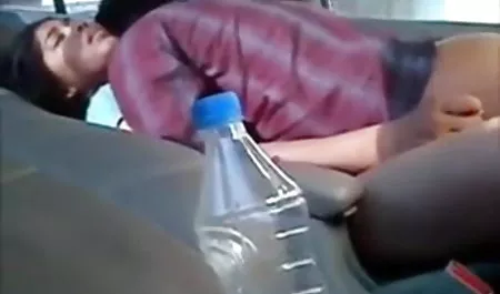 नायलॉन के युवा प्रेमी ने एक लड़के को डेट हिंदी सेक्सी पिक्चर फुल मूवी वीडियो के लिए आमंत्रित किया