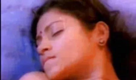 शरारती एशियाई सेक्सी मूवी हिंदी में फुल एचडी मिको दाई डिक आकार से स्तब्ध है