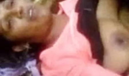 बेट्टी है अनास्तासिया विशाल स्ट्रैपॉन सेक्स फिल्म हिंदी मूवी