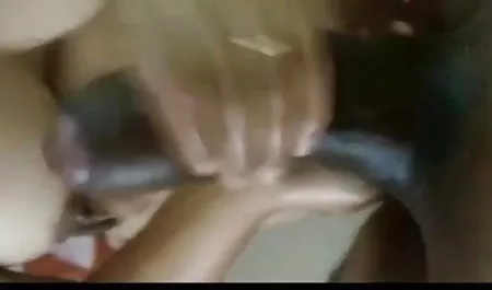 एक प्रेमिका को झकझोर कर लाया सेक्सी मूवी सेक्सी पिक्चर