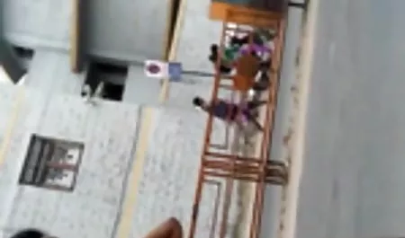 करली ग्रे उसके चेहरे पर सह हो हिंदी सेक्सी वीडियो मूवी एचडी जाता है