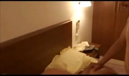 मैक्सिकन मोटी हिंदी सेक्सी मूवी वीडियो में महिला ने एक आदमी को फिल्माया