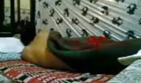 छोटे स्तन वाली लड़की शरारती हिंदी सेक्सी एचडी वीडियो मूवी भी जानती है