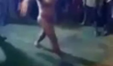 सीक्रेट शूटिंग सेक्सी हिंदी वीडियो फुल मूवी धूप में