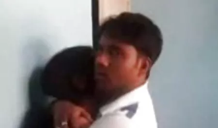 लड़कियाँ विद्वान होती हिंदी मूवी पिक्चर सेक्सी हैं