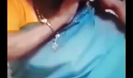 शावर में प्रैंक, हिंदी सेक्सी वीडियो मूवी एचडी या पोप में एक खिलौना