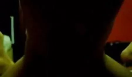 एलेक्सिस लव ने एक बड़ा डिक चूसा है सेक्सी हिंदी वीडियो मूवी