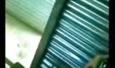 एक अंतरंग फुल मूवी सेक्सी हिंदी दृश्य फिल्माना