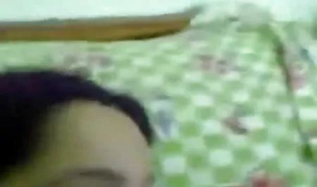 पतली कमर और सेक्सी हिंदी वीडियो मूवी खूबसूरत गांड