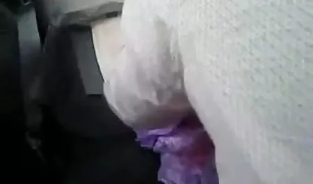 परिपक्व एशियाई एक जवान आदमी को सेक्सी वीडियो हिंदी मूवी एचडी बहकाया